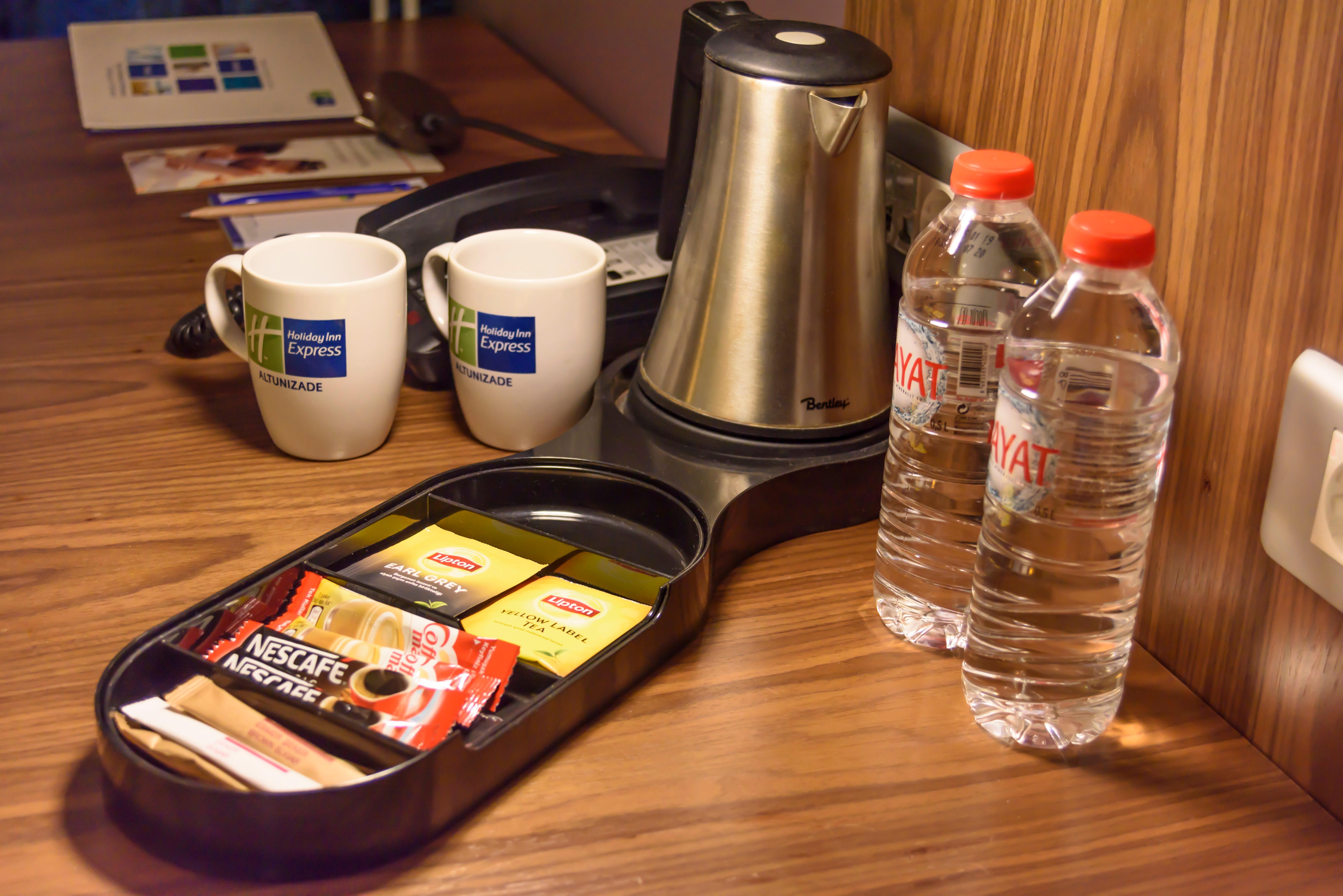 Holiday Inn Express Istanbul-Altunizade By Ihg Экстерьер фото